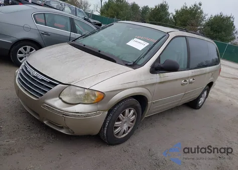 2005 Chrysler Town & Country Touring from USA, damaged, VIN 2C4GP54L05R488911